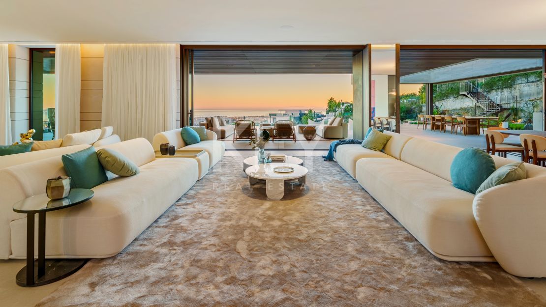 Lujosa Villa con vistas panorámicas al mar a minutos de Puerto Banús en La Quinta, Benahavis