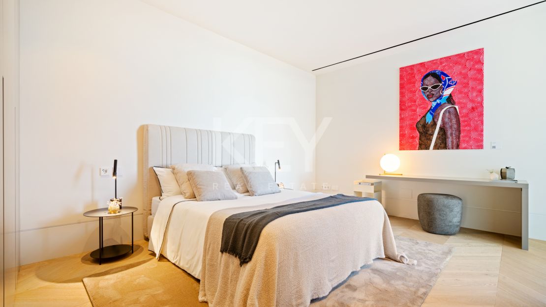 Lujosa Villa con vistas panorámicas al mar a minutos de Puerto Banús en La Quinta, Benahavis