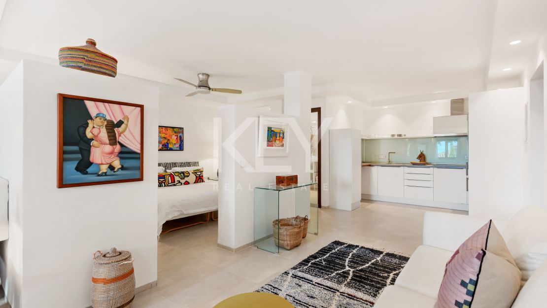 Роскошная вилла с 6 спальнями и панорамным видом в Эль-Мадроньяле, Бенахавис