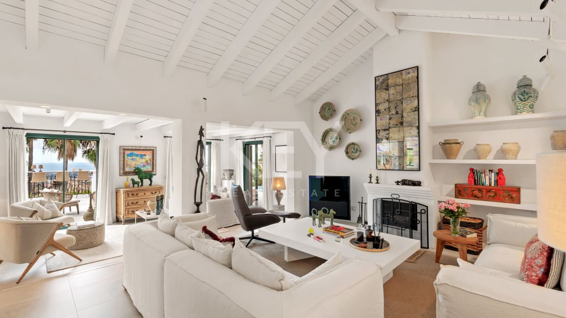 Роскошная вилла с 6 спальнями и панорамным видом в Эль-Мадроньяле, Бенахавис