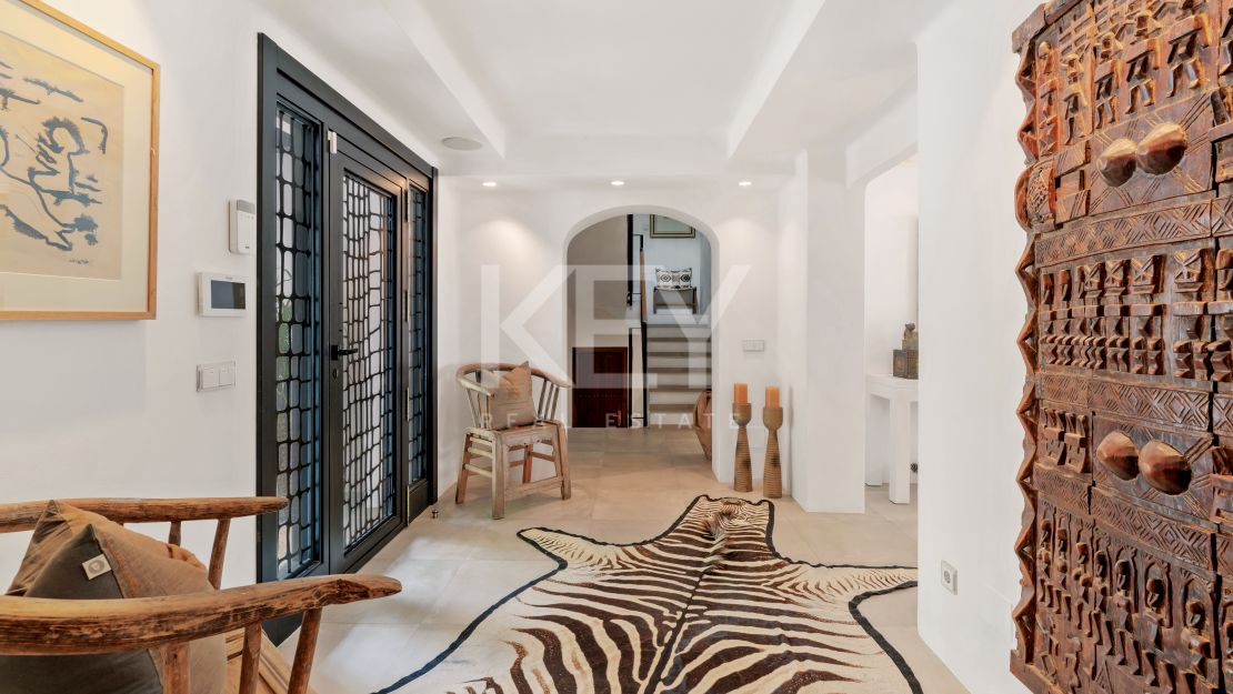 Роскошная вилла с 6 спальнями и панорамным видом в Эль-Мадроньяле, Бенахавис