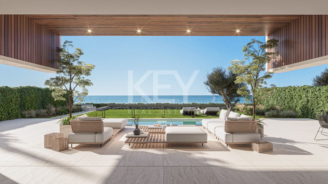 Penthouse with private solarium and sea views in Manilva Beach