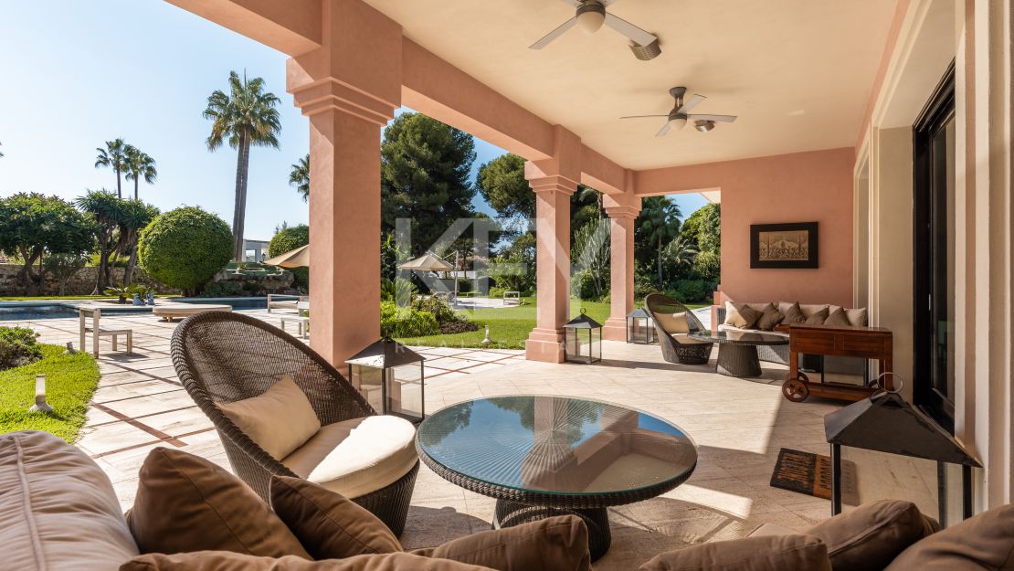 Exceptional Villa: luxury, space, and comfort near Puerto Banús in Paraiso Barronal, Estepona