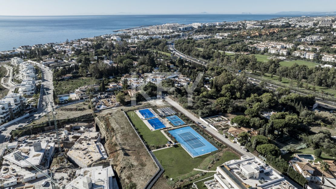 Dúplex moderno en Epik Marbella: ubicación privilegiada y cambio excepcional, Milla de Oro de Marbella