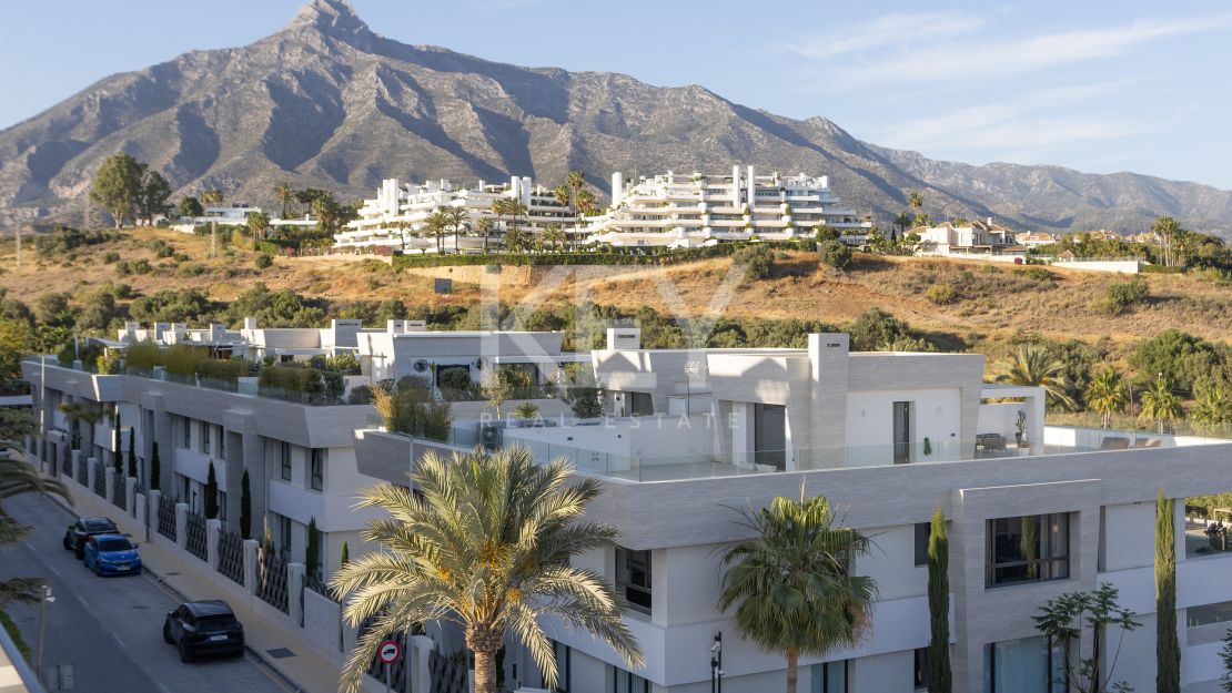 Luxurious duplex ground floor apartment in EPIC Marbella Golden Mile