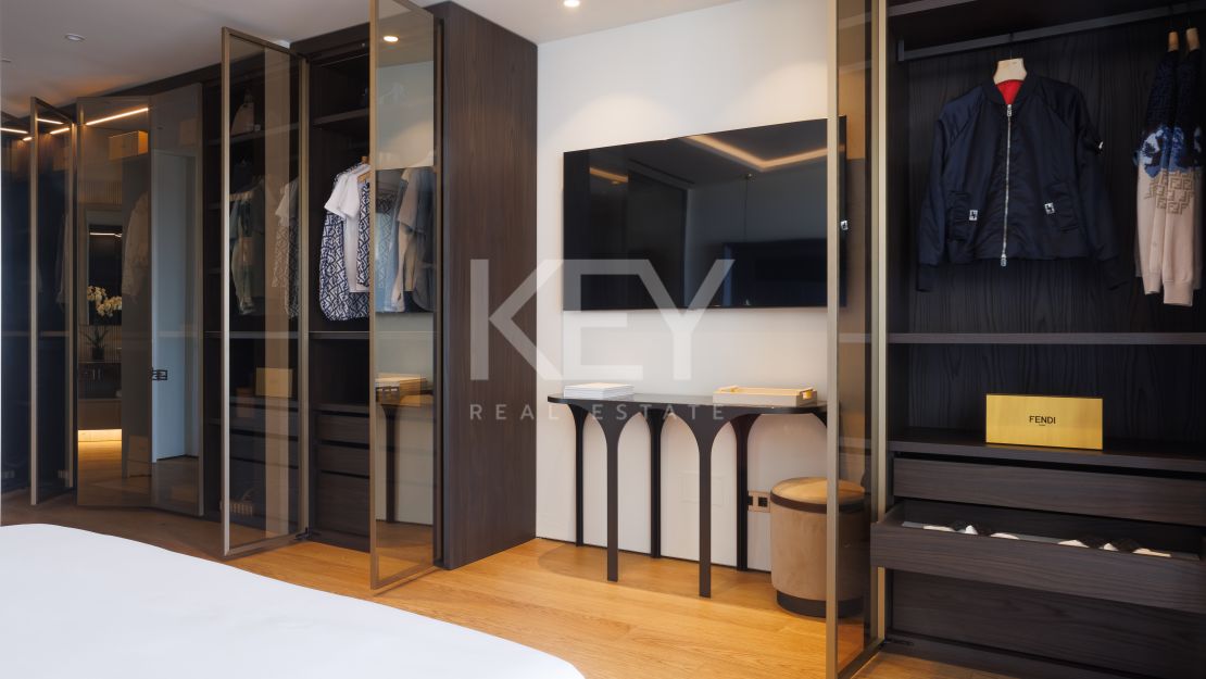 Luxurious duplex ground floor apartment in EPIC Marbella Golden Mile