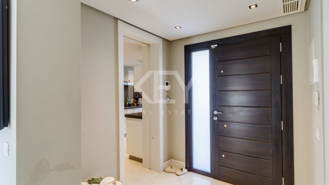 Великолепная вилла с видом на море в Ломас де Магна Марбелья