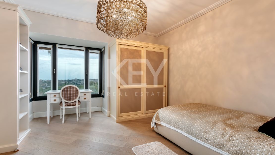 Luxury living in a private gated community on Marbella's Golden Mile