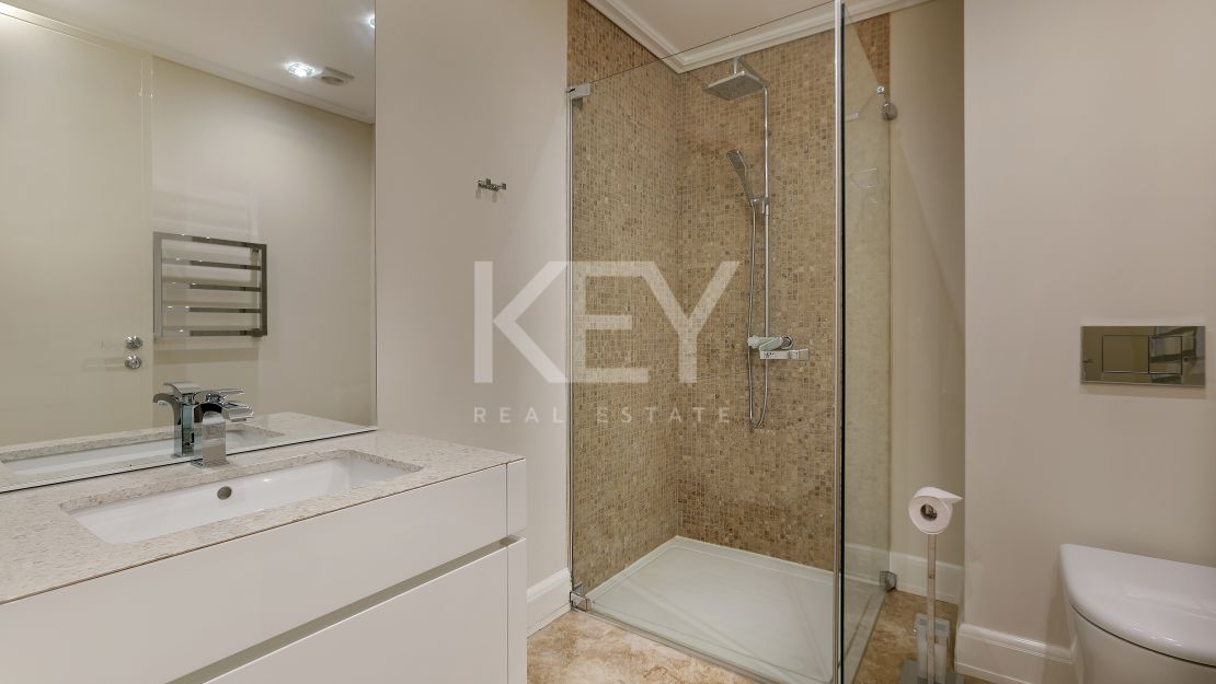 Luxury living in a private gated community on Marbella's Golden Mile