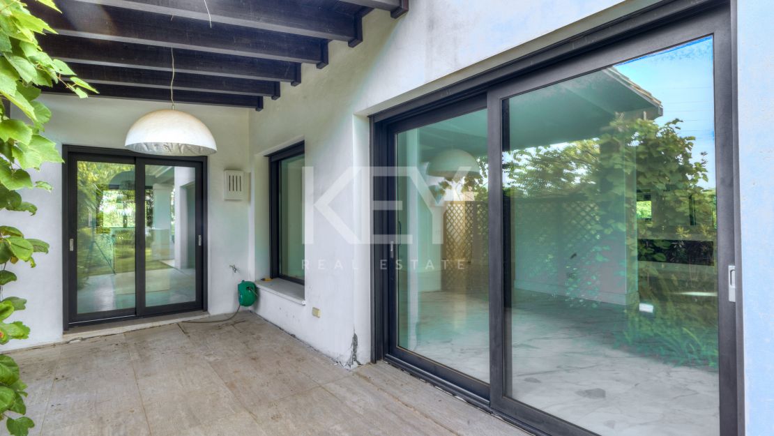 Luxury living in a private gated community on Marbella's Golden Mile