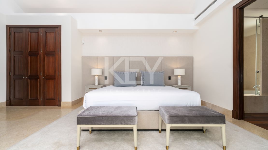 Villa La Concha: luxurious living in Cascada de Camoján, Marbella