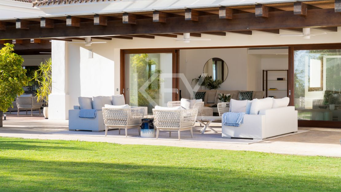 Villa La Concha: luxurious living in Cascada de Camoján, Marbella