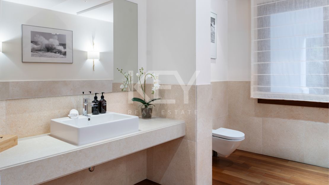 Villa La Concha: luxurious living in Cascada de Camoján, Marbella