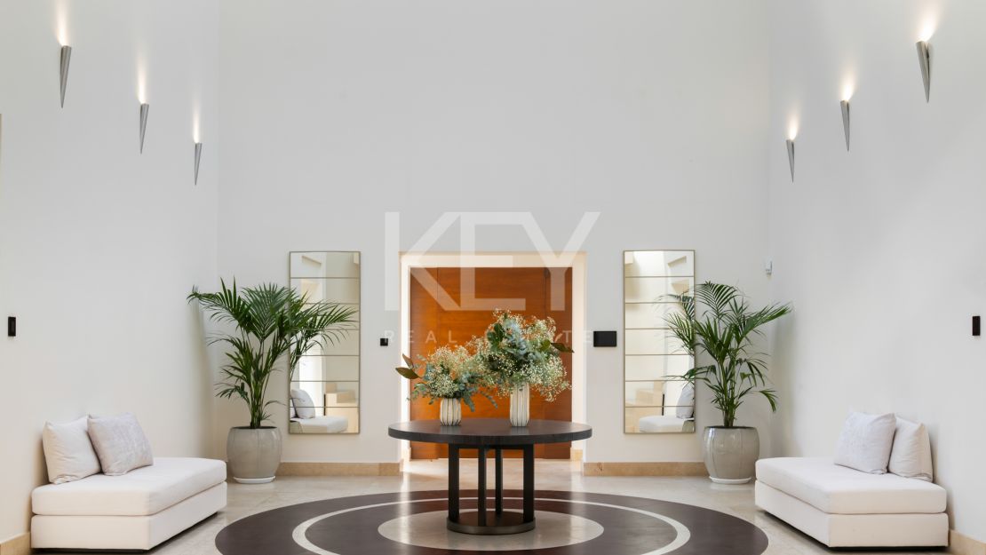 Villa La Concha: luxurious living in Cascada de Camoján, Marbella