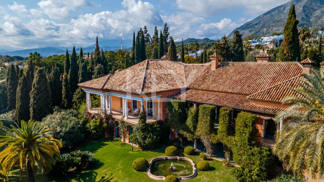 Villa El Jardín: elegancia andaluza en Sierra Blanca, Marbella