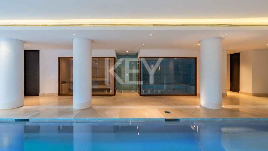 Exquisita villa de golf en primera línea con vistas impresionantes en Los Flamingos, Benahavís