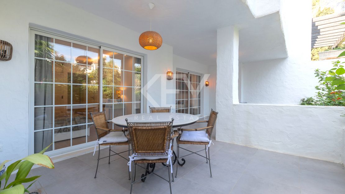 Newly renovated apartment in the prestigious Puente Romano, Marbella Golden Mile