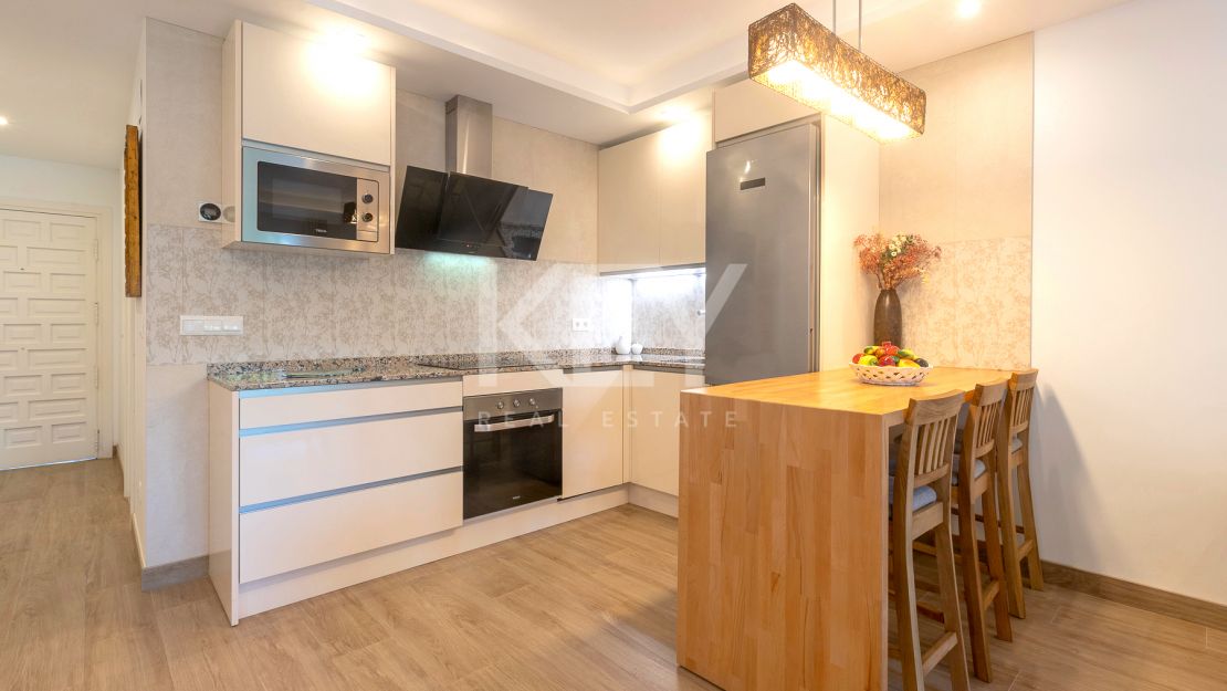 Newly renovated apartment in the prestigious Puente Romano, Marbella Golden Mile