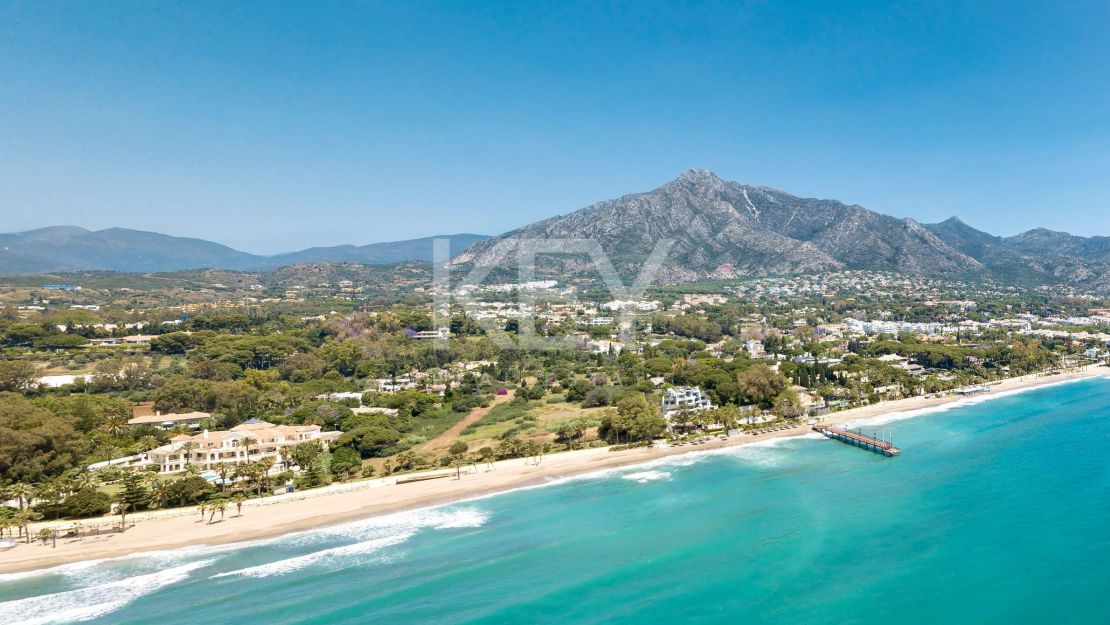 Newly renovated apartment in the prestigious Puente Romano, Marbella Golden Mile