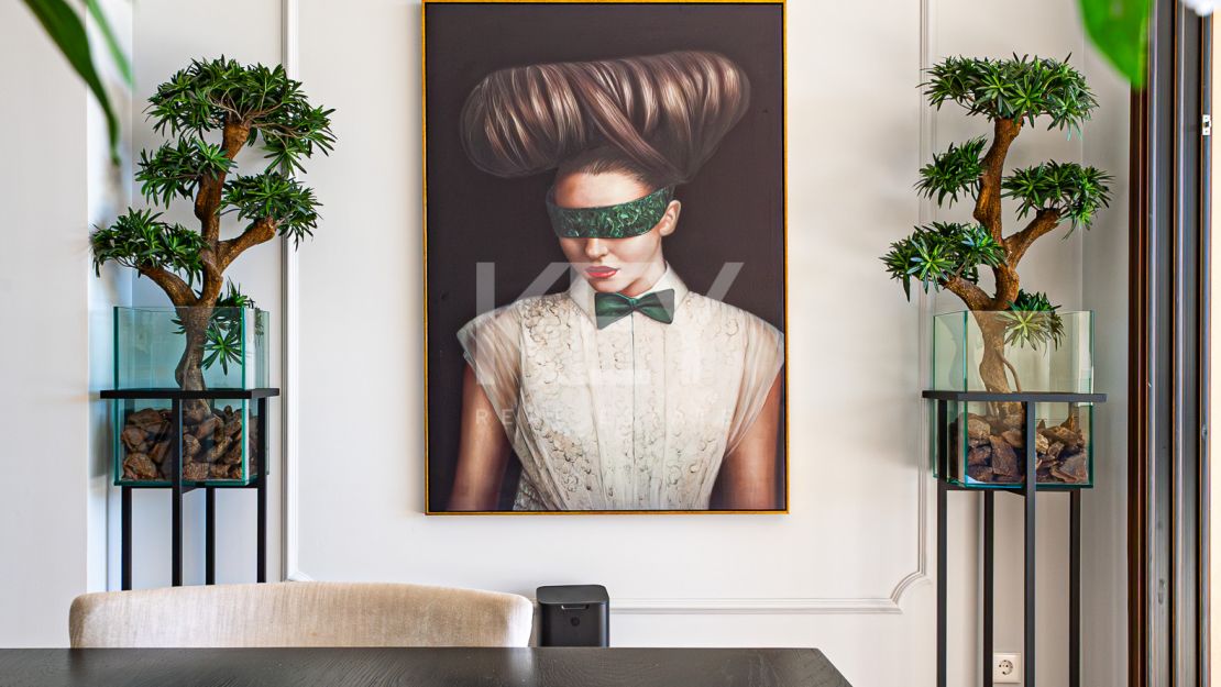 Исключительная 4-комнатная квартира с панорамным видом в Ла Кинта, Бенахавис