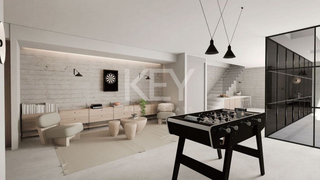 Exclusive luxury Villa with panoramic sea and golf views in El Paraiso, Estepona