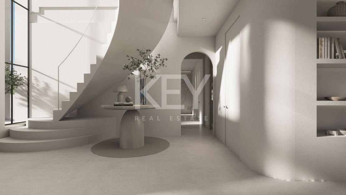 Exclusive luxury Villa with panoramic sea and golf views in El Paraiso, Estepona