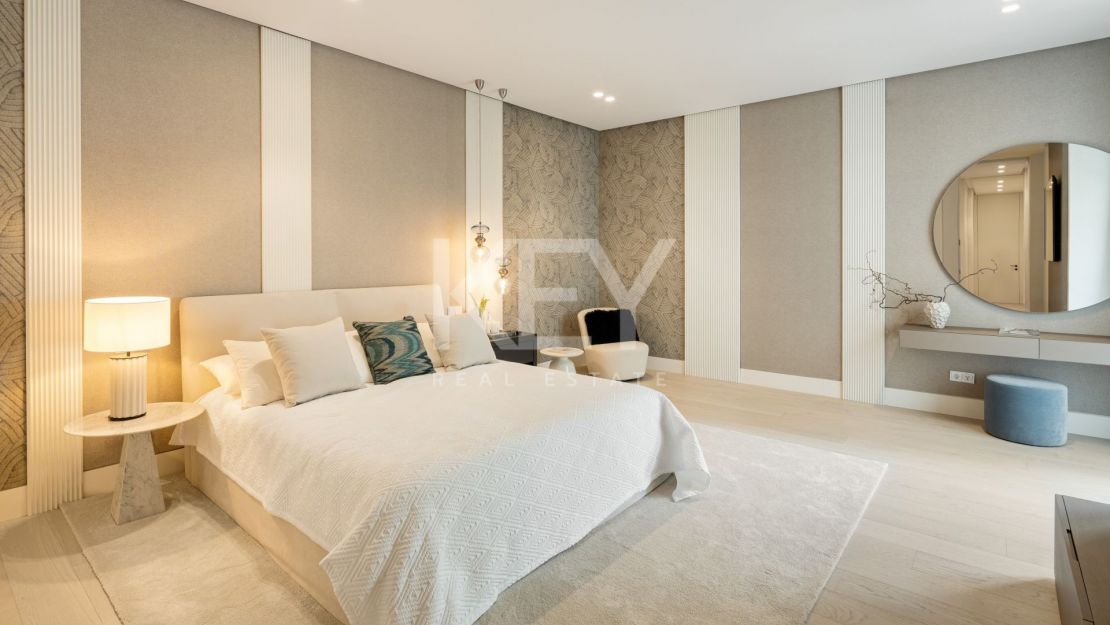 Ультрасовременная роскошная вилла с захватывающими панорамными видами в Ла Кинта