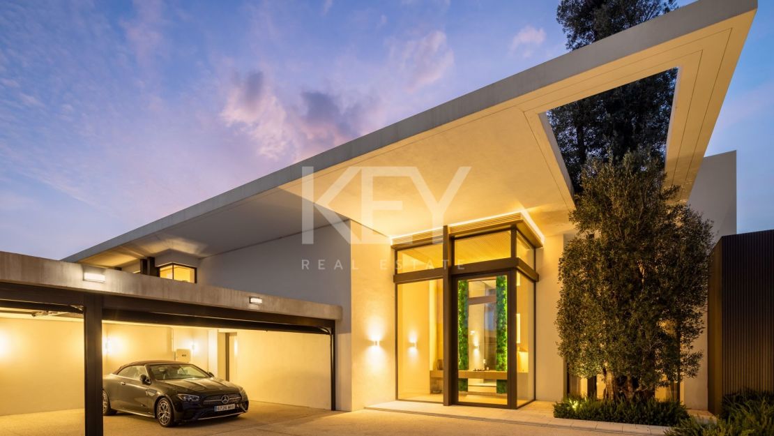 Ультрасовременная роскошная вилла с захватывающими панорамными видами в Ла Кинта