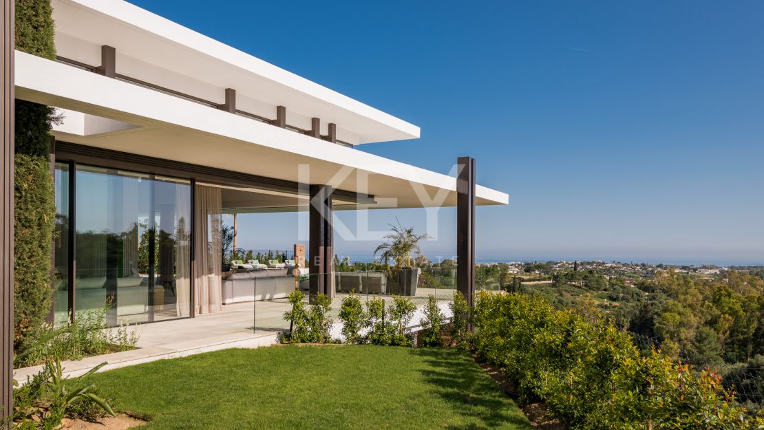 Ультрасовременная роскошная вилла с захватывающими панорамными видами в Ла Кинта