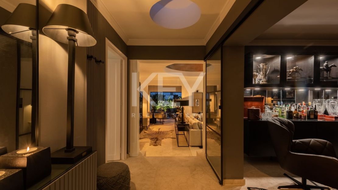 Современный таунхаус с панорамным видом на Золотую Милю Марбельи