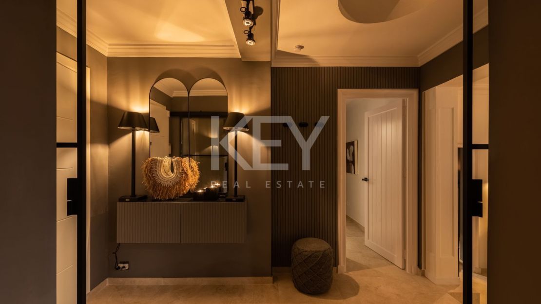 Современный таунхаус с панорамным видом на Золотую Милю Марбельи