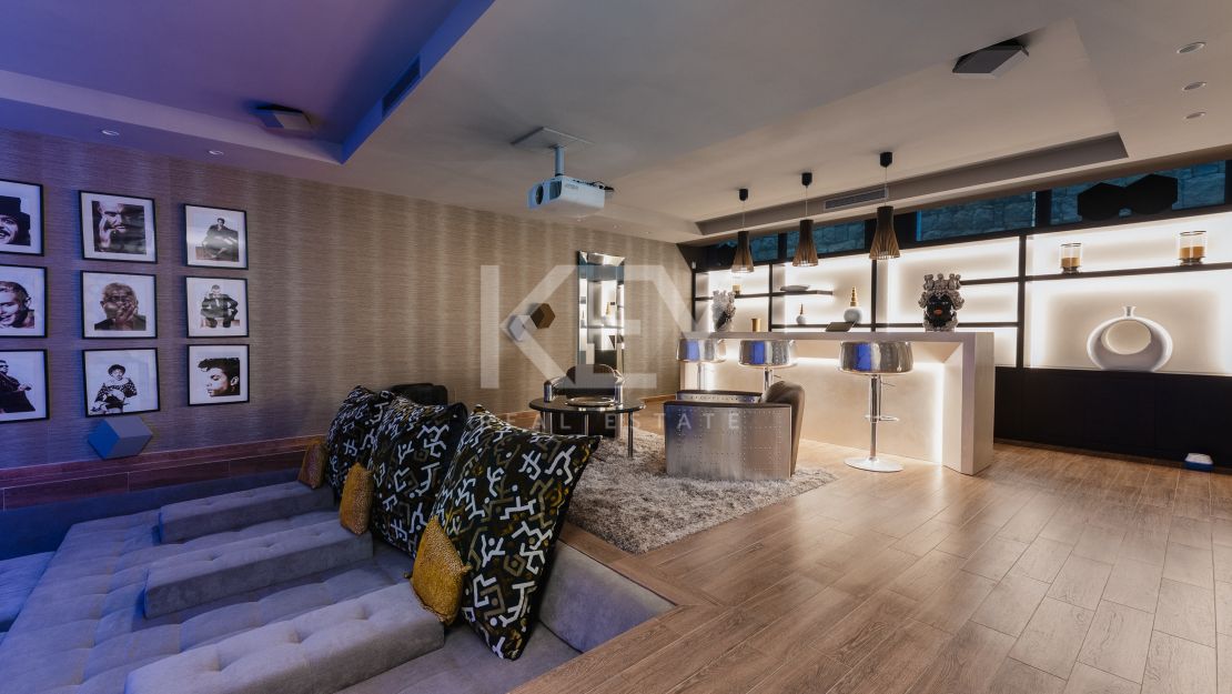 Элегантный дуплекс на первом этаже в La Reserva de Sierra Blanca, Марбелья