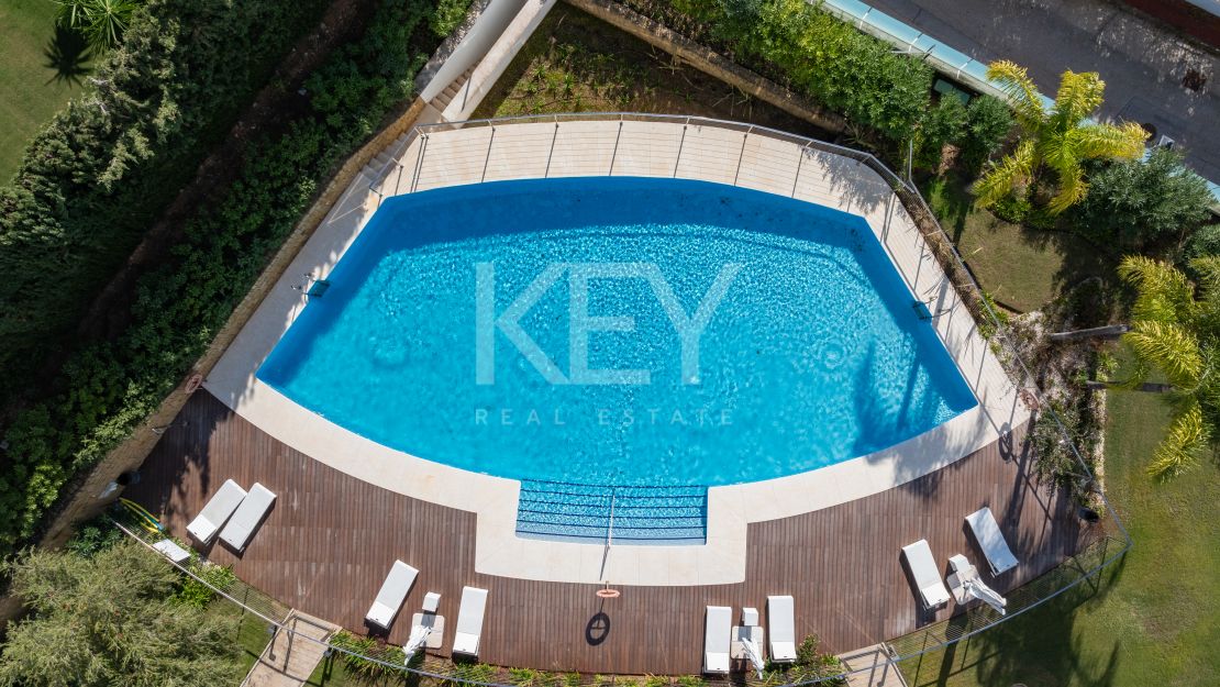 Элегантный дуплекс на первом этаже в La Reserva de Sierra Blanca, Марбелья