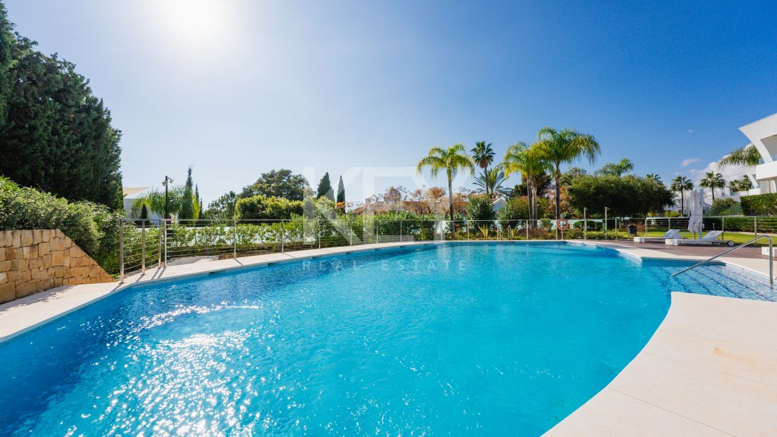 Элегантный дуплекс на первом этаже в La Reserva de Sierra Blanca, Марбелья