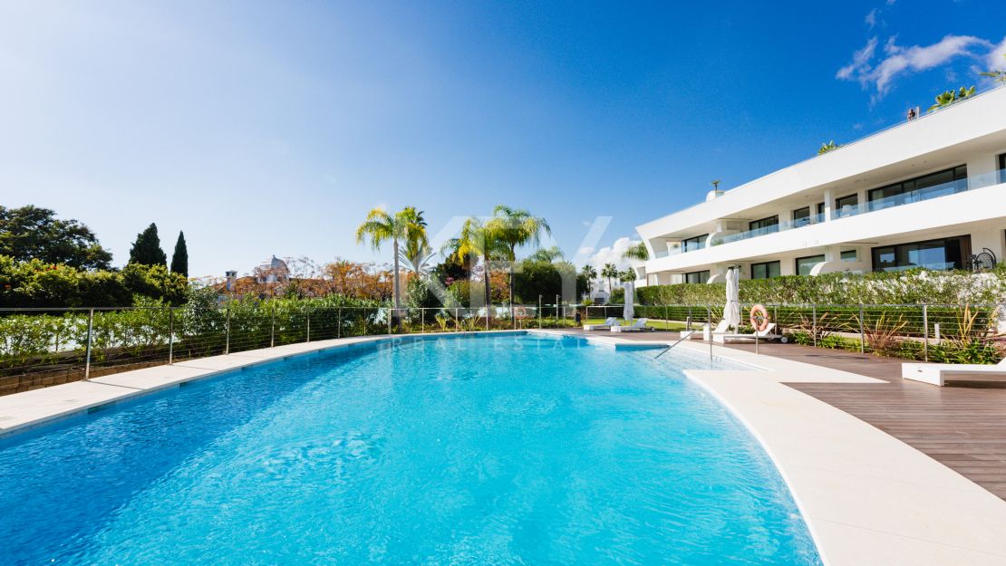 Элегантный дуплекс на первом этаже в La Reserva de Sierra Blanca, Марбелья