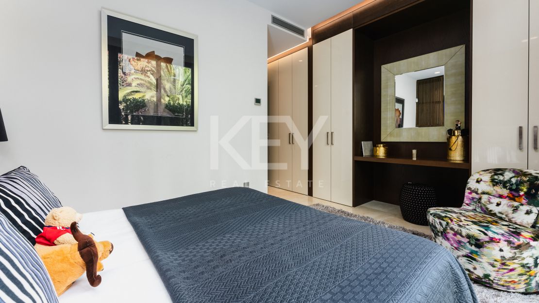 Элегантный дуплекс на первом этаже в La Reserva de Sierra Blanca, Марбелья