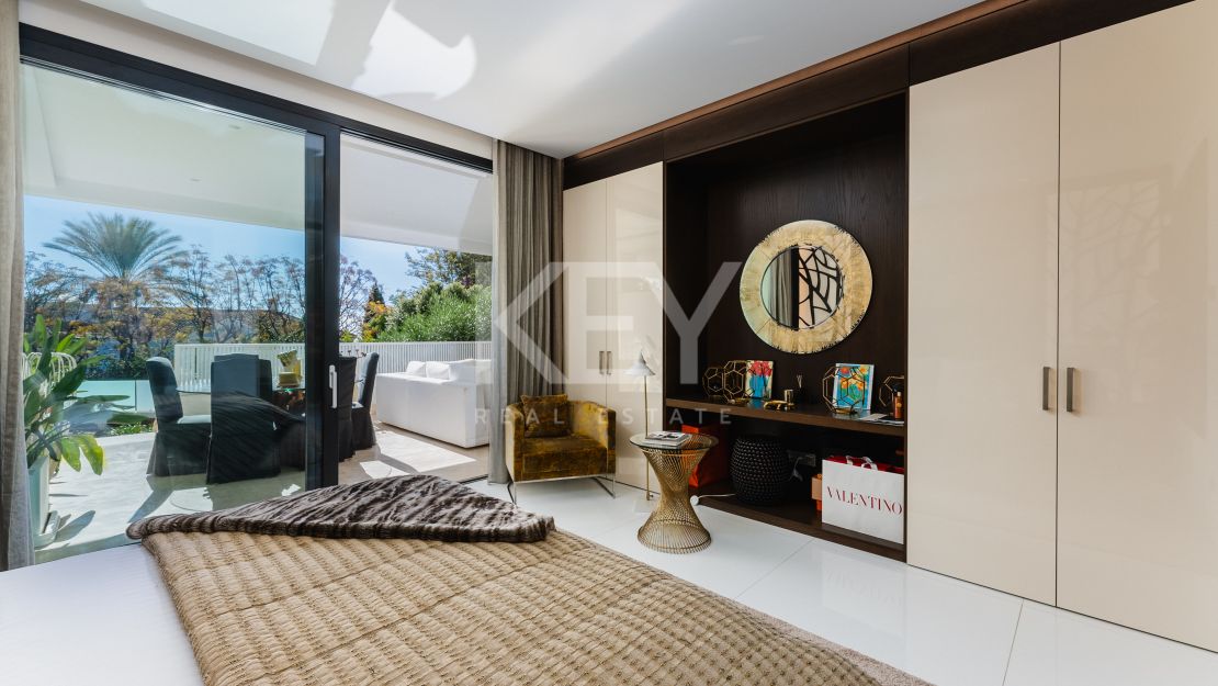 Элегантный дуплекс на первом этаже в La Reserva de Sierra Blanca, Марбелья