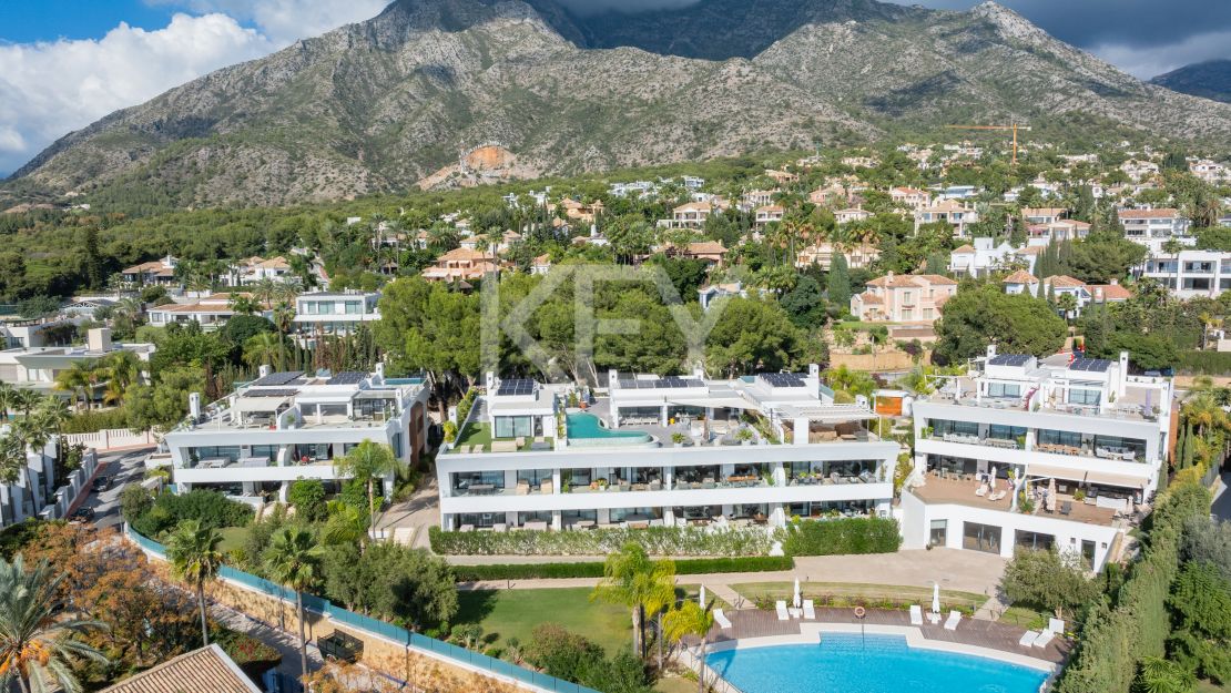 Элегантный дуплекс на первом этаже в La Reserva de Sierra Blanca, Марбелья