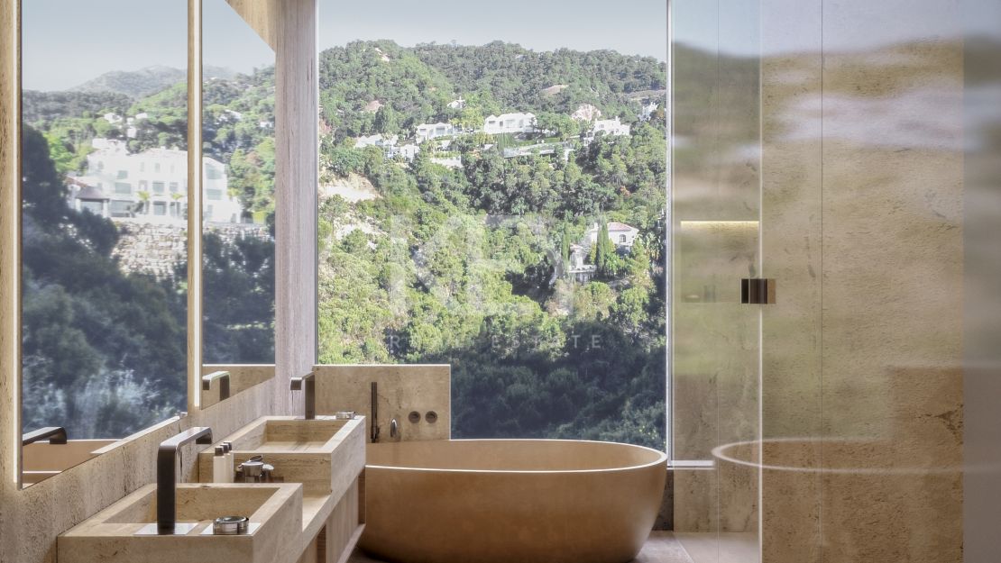 Modern Andalusian luxury with panoramic sea views in El Madroñal, Benahavís