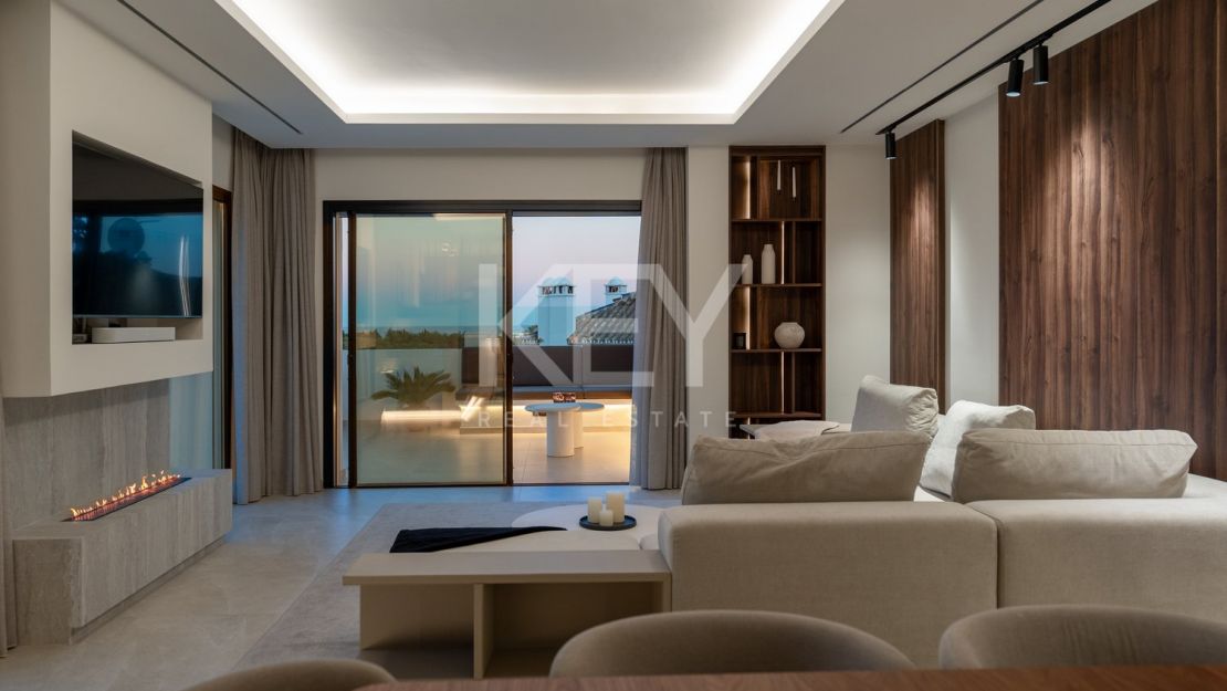 Красивый двухуровневый пентхаус в самом сердце Новой Андалусии