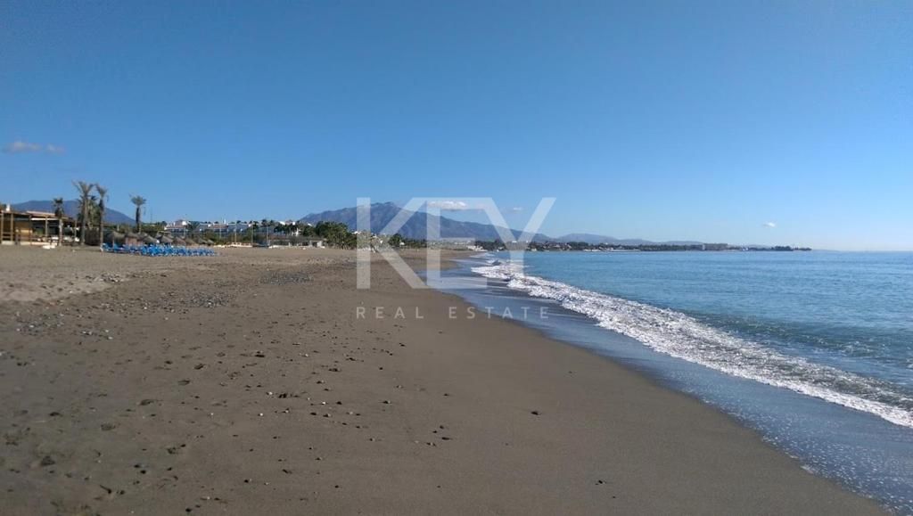 Third line of the beach bulding plot in Costalita, New Golden Mile