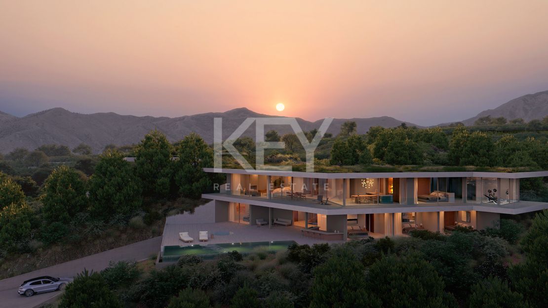 Eco-conscious villa with panoramic sea and valley views in Benahavís
