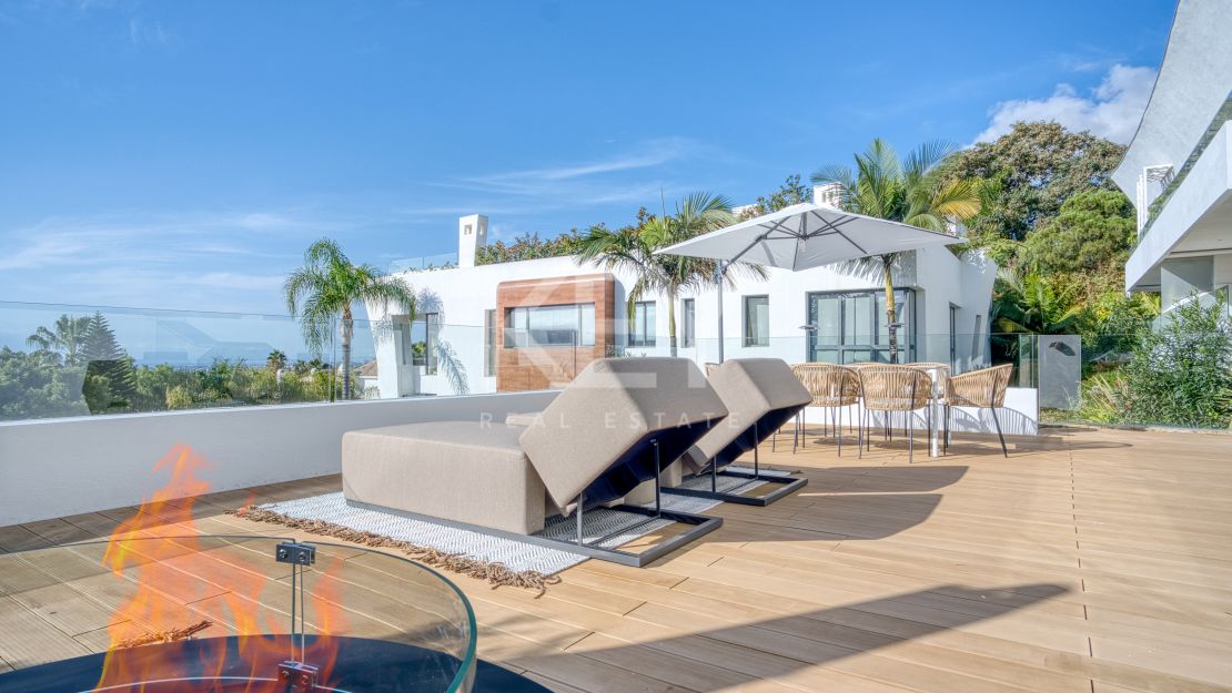 Роскошный четырехкомнатный дуплекс в Ла Резерва Де Сьерра Бланка, Марбелья