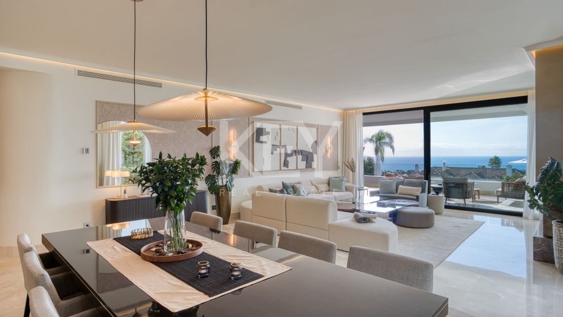 Роскошный четырехкомнатный дуплекс в Ла Резерва Де Сьерра Бланка, Марбелья