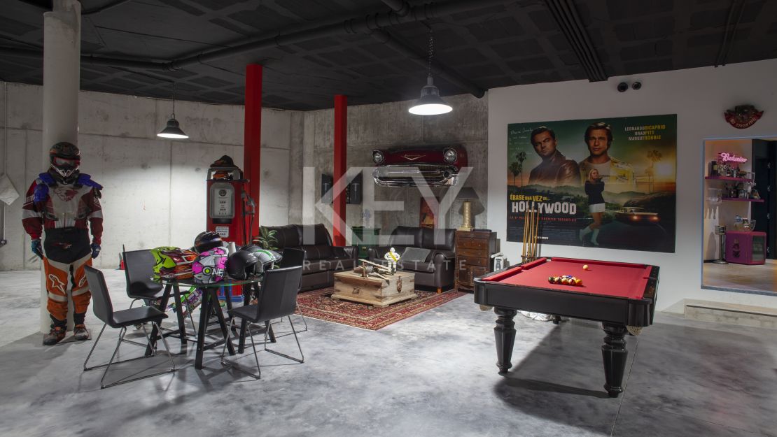 Brilliant and modern Villa for sale in Parcelas del Golf, Marbella