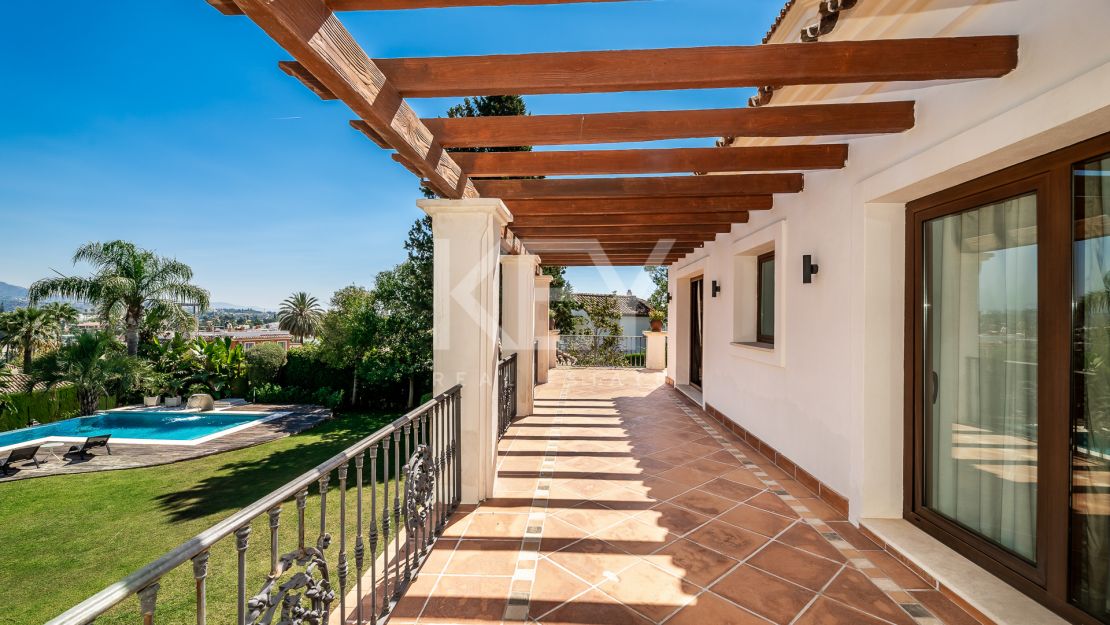 Esplendida villa privada ubicada en Las Brisas, Marbella