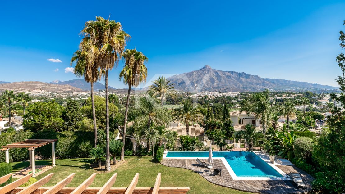 Esplendida villa privada ubicada en Las Brisas, Marbella