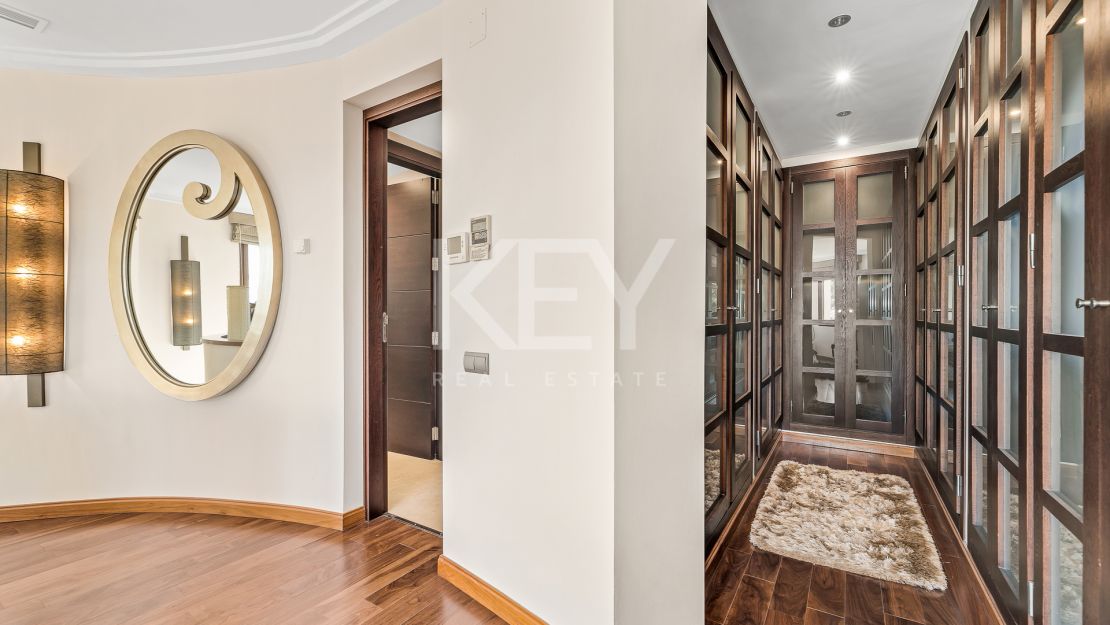 Esplendida villa privada ubicada en Las Brisas, Marbella
