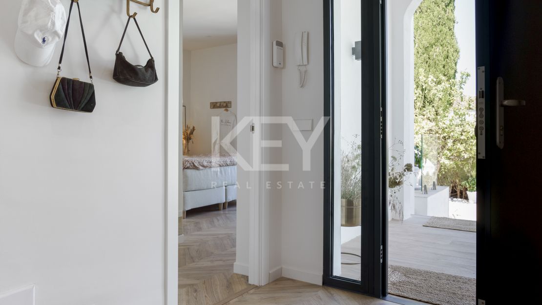 Elegante villa con diseño moderno en Nueva Andalucía