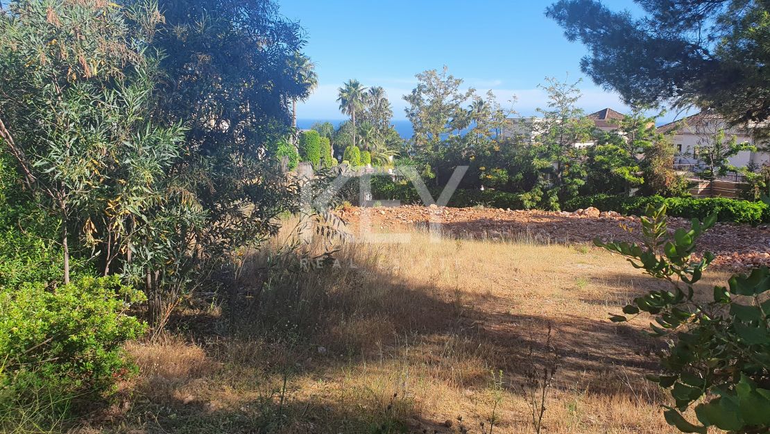 Plot for sale with amazing views to the Mediterranean Sea in Sierra Blanca, Marbella